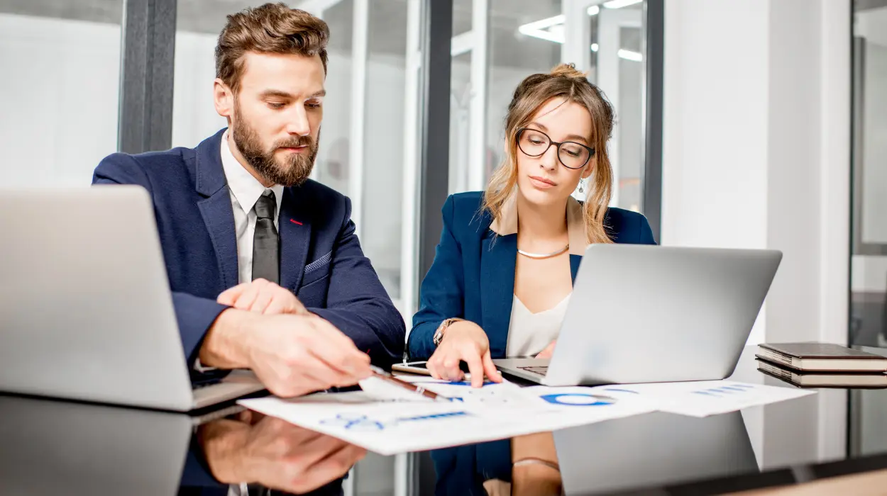 Training Course in Analytics and Artificial Intelligence for Strategic Management for Strategy Professionals