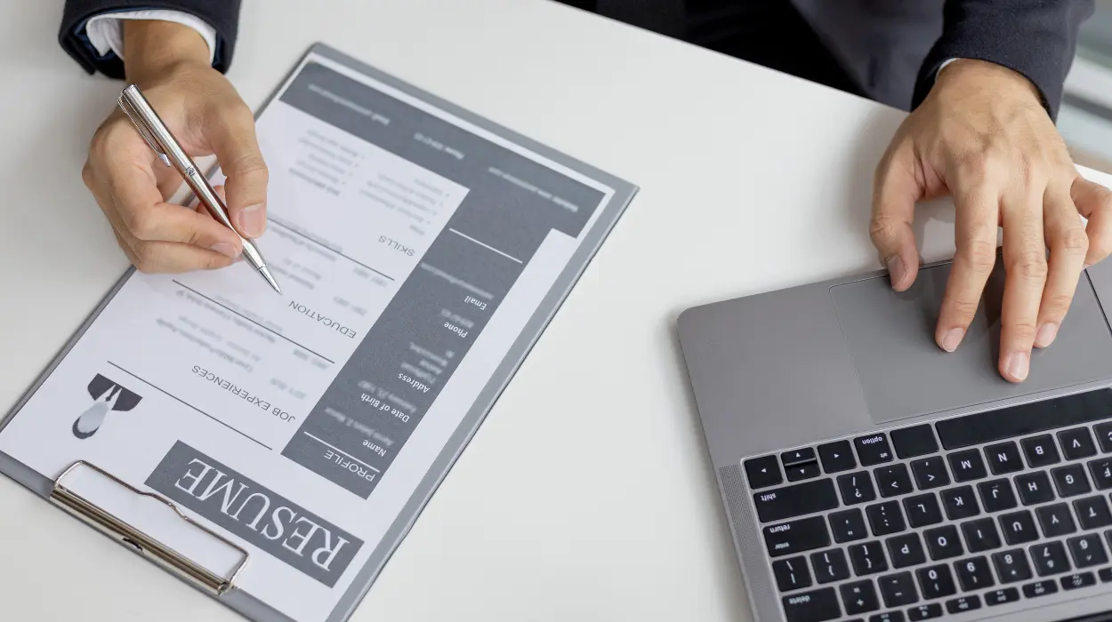 e-HR: Modern Trends and Applications Course