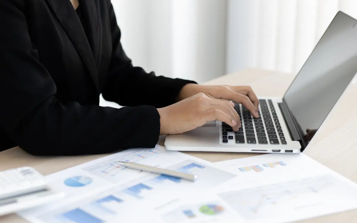 Certificate in financial fluency training course for finance professionals