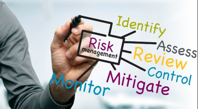 Risk Management in Civil Projects
