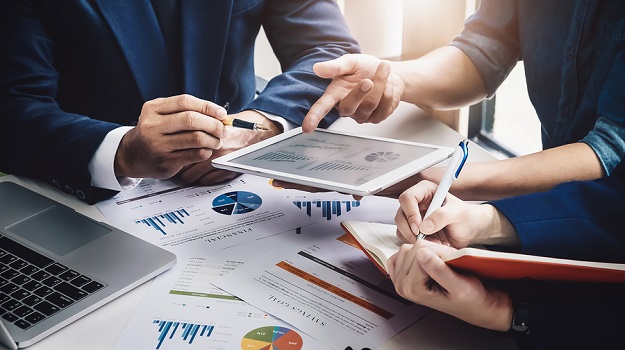 Data Governance, Protection, and Compliance Management Course